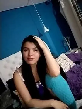 Live sex webcam photo for lilas_cute #244951318