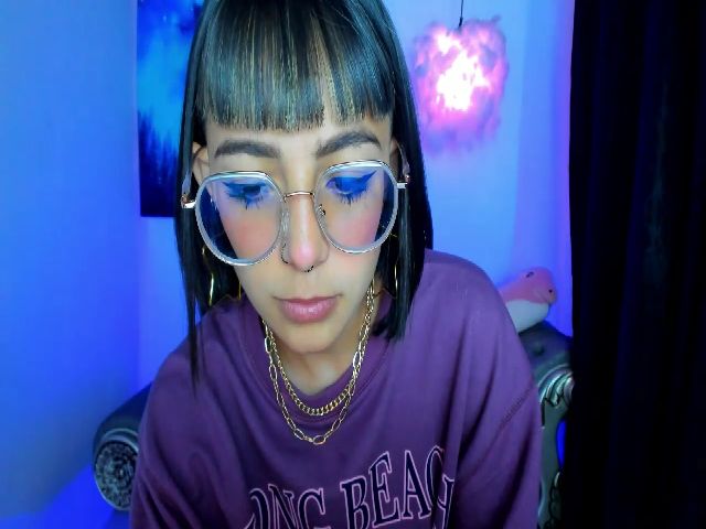 Live sex webcam photo for Angelsiinner #264262276