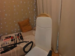 Live sex webcam photo for EllinaStam #251850021