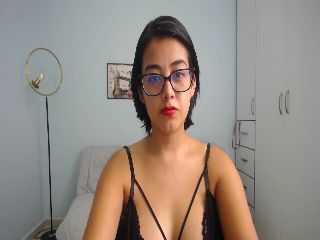 Live sex webcam photo for sweet_kamii #251904726