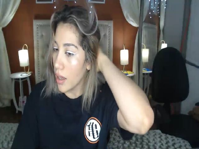 Live sex webcam photo for Vicky_Guzman #262240561