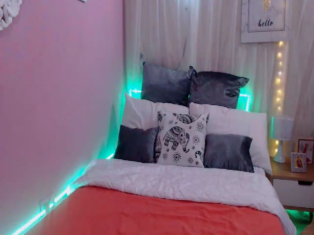 Live sex webcam photo for Dulce_maria_y #260966185