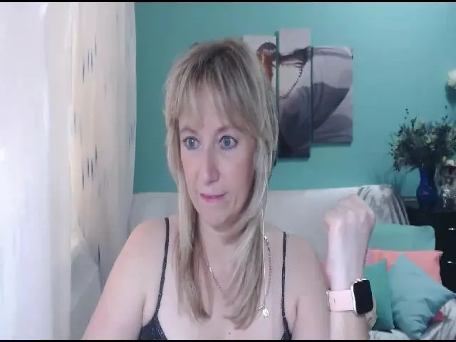 Live sex webcam photo for Silis44 #263638902