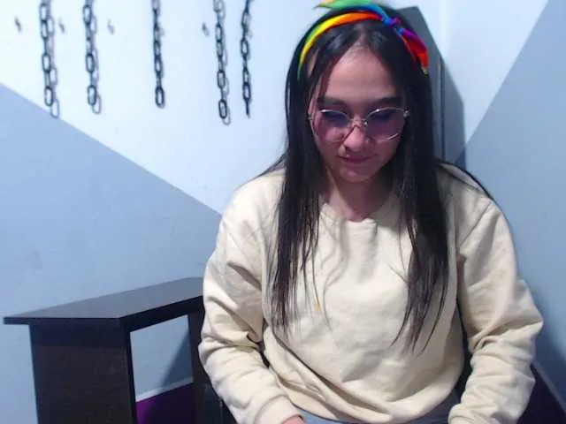 Live sex webcam photo for annie-jamess #251865059