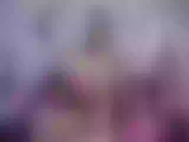 Live sex webcam photo for SexyAshley2x #254428620