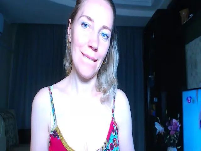 Live sex webcam photo for Oly_nice_ #262810977