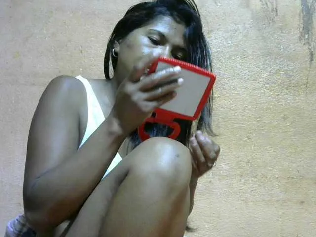 Live sex webcam photo for TinahForyh #241111662