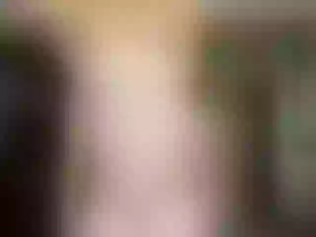 Live sex webcam photo for JenniferLuvv #261970992