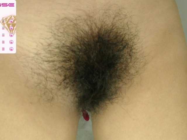 Live sex webcam photo for SweetBarbie #243565020