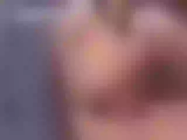Live sex webcam photo for AnaisBloom #259021022