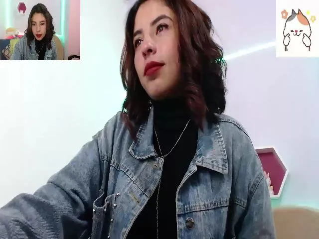 Live sex webcam photo for Cathryskyy #257325111