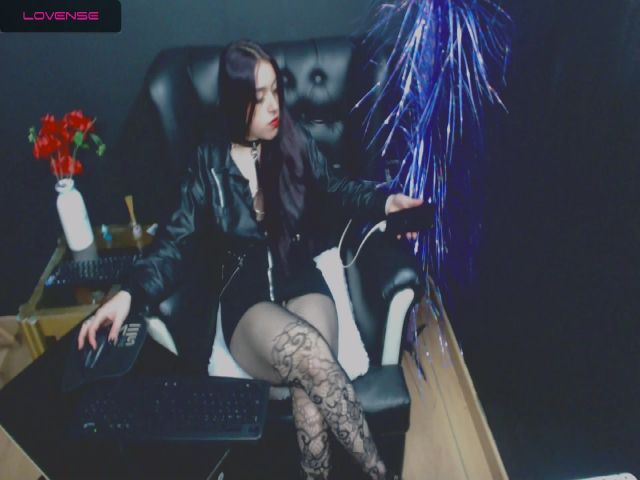 Live sex webcam photo for samantasmithh #265329541