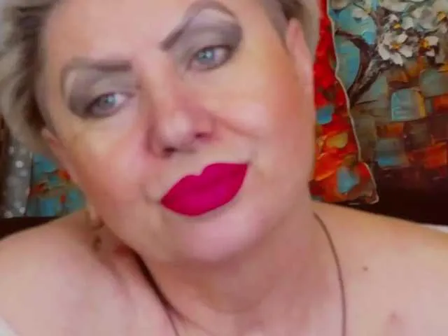 Live sex webcam photo for PoshLadyx #241273432