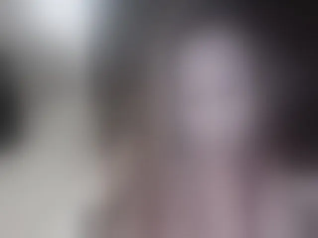 Live sex webcam photo for QueenKM #254200105