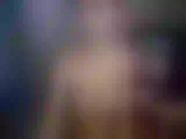 Live sex webcam photo for HelenAmour #255308346