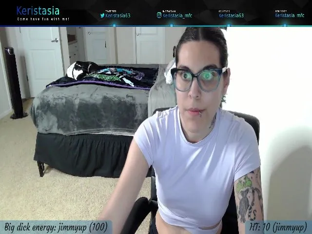 Live sex webcam photo for Keristasia #260478820