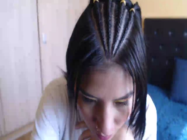 Live sex webcam photo for Emmaafox #262093304