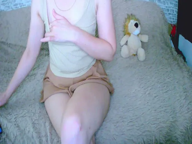 Live sex webcam photo for Anyuta_ #253382509