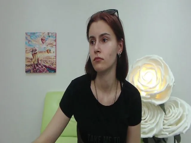 Live sex webcam photo for MollyTravis #262671358