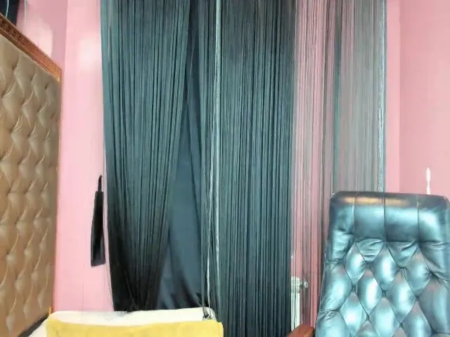 Live sex webcam photo for Fallingdevil #265570494