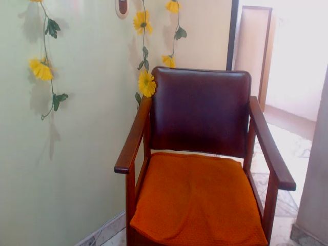 Live sex webcam photo for SHAYRA_ #252532534