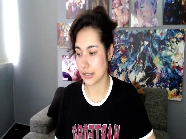 Live sex webcam photo for Jade_leon_ #254576773