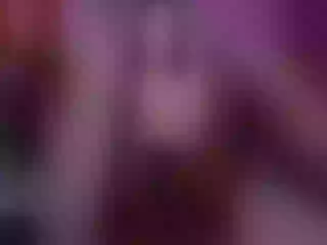 Live sex webcam photo for IzabellaE #256987159