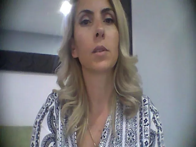 Live sex webcam photo for madamm #255122878