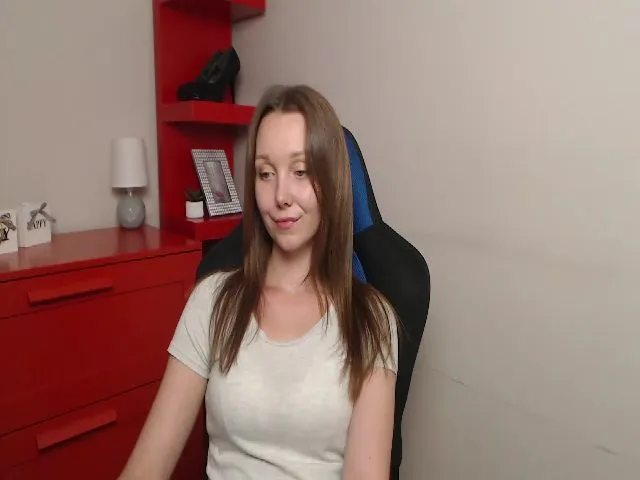 Live sex webcam photo for Little_ZOE #265467569