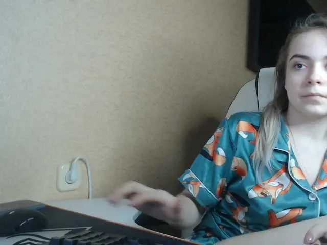 Live sex webcam photo for Milahskasa #241659444