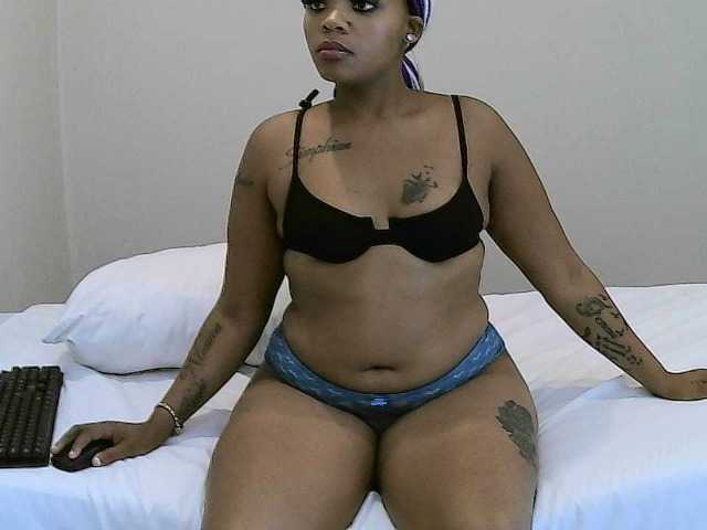 Live sex webcam photo for BlackMagic357 #241678514