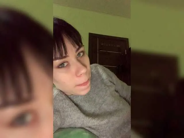 Live sex webcam photo for 669Aleksa669 #241403833