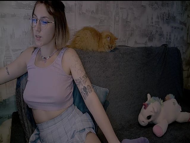 Live sex webcam photo for Blueberyy #263834432