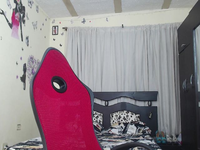 Live sex webcam photo for Tamara_stephs #254996326