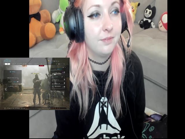 Live sex webcam photo for PrincessBluu #252628343