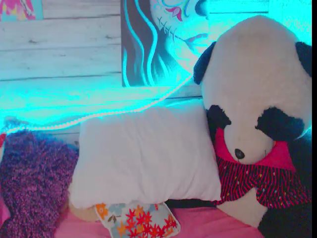 Live sex webcam photo for Lucy_park #259744183