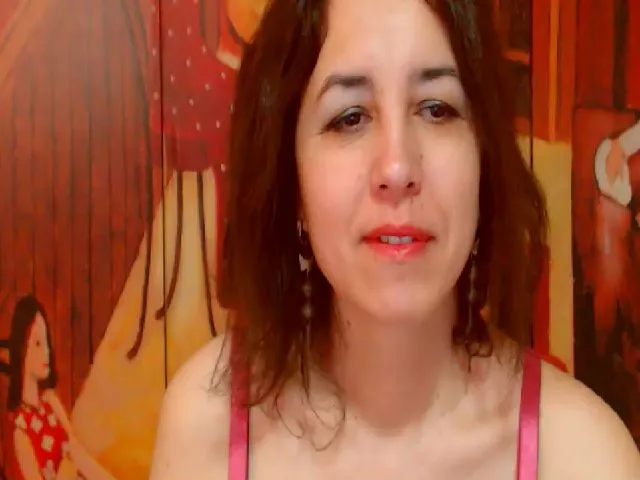 Live sex webcam photo for WetandaHairy #254999718