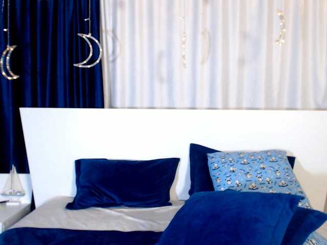 Live sex webcam photo for AniBlein #241051789