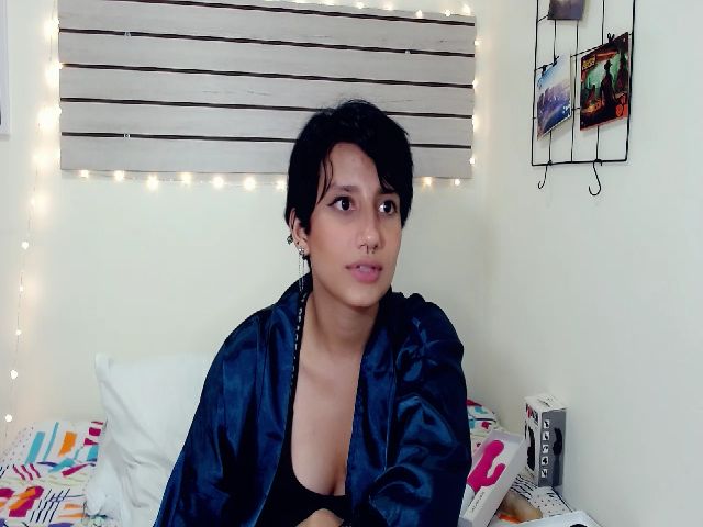 Live sex webcam photo for Lorelain_ #257464551