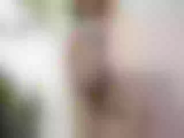 Live sex webcam photo for SexiCanela99 #252515076
