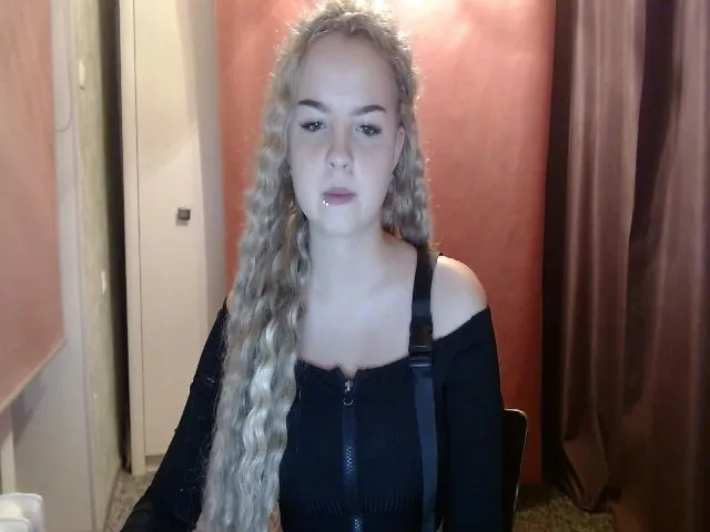 Live sex webcam photo for Lio_noy #262828324