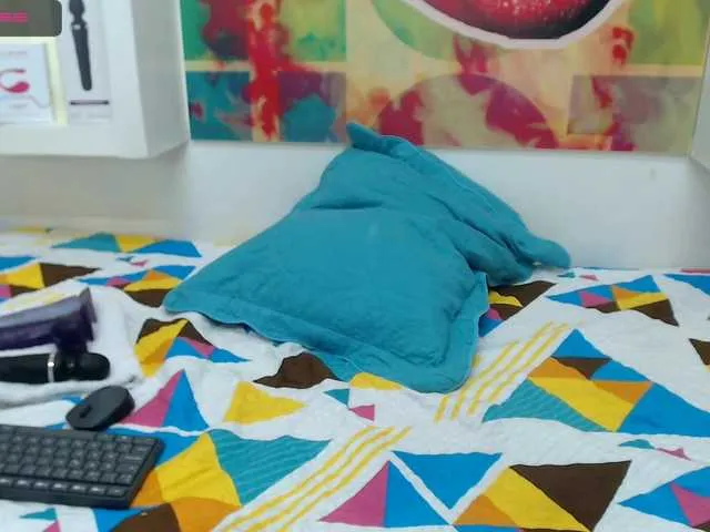 Live sex webcam photo for miagoth #241251201