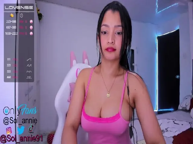 Live sex webcam photo for Anggi_ #263904669