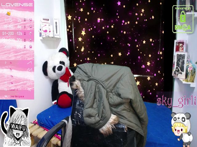 Live sex webcam photo for Sky_girl1 #264932571