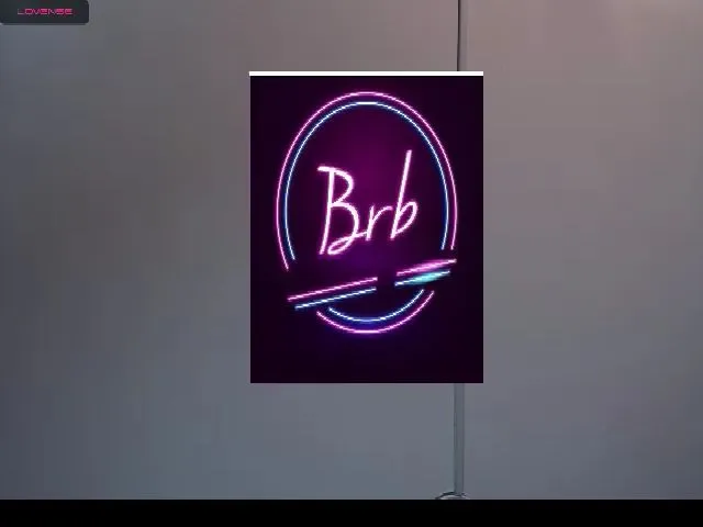 Live sex webcam photo for Cat_apple #253244460