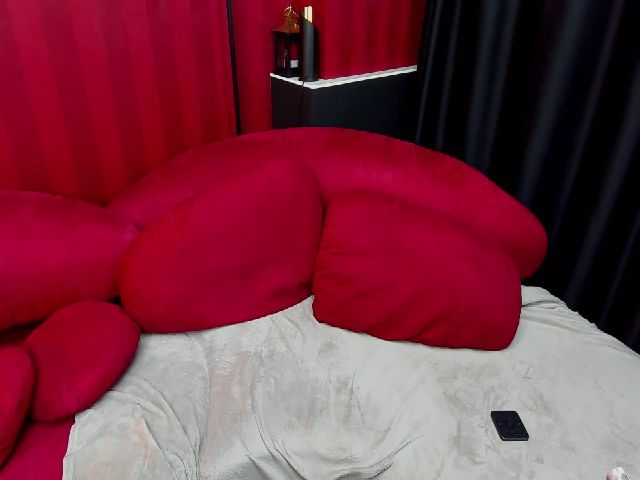 Live sex webcam photo for BestCamGirll #257948008