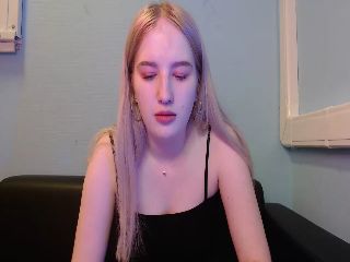 Live sex webcam photo for Kelly_sea #252076557