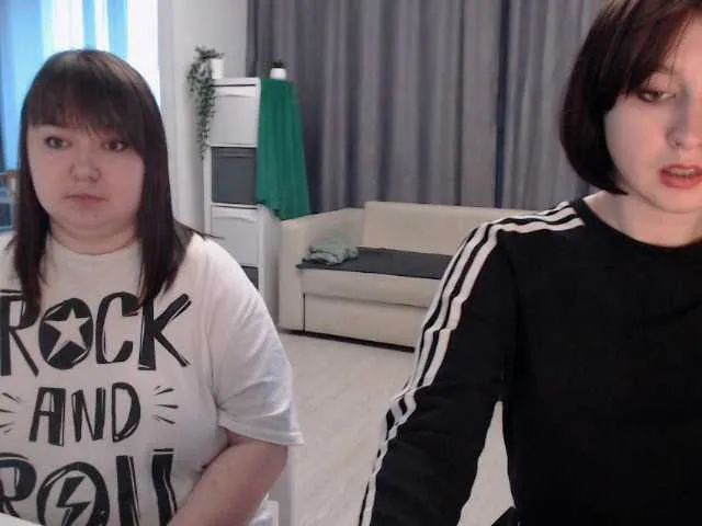 Live sex webcam photo for BugaGirls #244293251