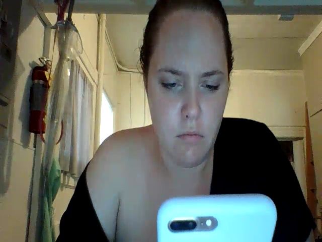 Live sex webcam photo for MissMo #252499388