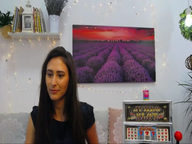 Live sex webcam photo for MaraW #255678134